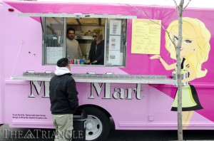 Created by Drexel graduate, Marti Lieberman, the Mac Mart food truck has the privilege of being dubbed Philly’s first mac n’ cheese truck. The bright-colored kitchen on wheels offers a plethora of dishes to satisfy any cheese connoisseur. With an array of toppings, items range from the everyday to the gourmet.