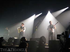 Indie-rock band Mumford & Sons performed in Camden, NJ for the second night in a row. Camden was the last stop of their North American tour. The show opened with folk band HAIM, consisting of sisters Este, Danielle and Alana Haim. 