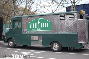 Located on 33rd St. between Market and Arch, streets Food Philly serves up delicious and mouthwatering dishes, like the dry-aged burger, at affordable prices. The food truck is owned by Michael Sultan and Carolyn Nguyen who offer specialties that change on a weekly basis.