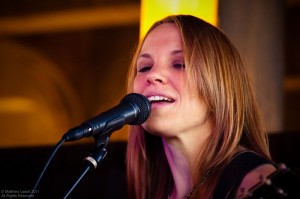Drexel’s Open Mic Night was lucky to host Diana Chittester, a talented singer, songwriter and guitarist, who has been featured on both the Fox 8 Morning Show and PBS. The artist began her musical journey performing in coffee shops when she was 14. Her newest album “In The Skin” was released last may.