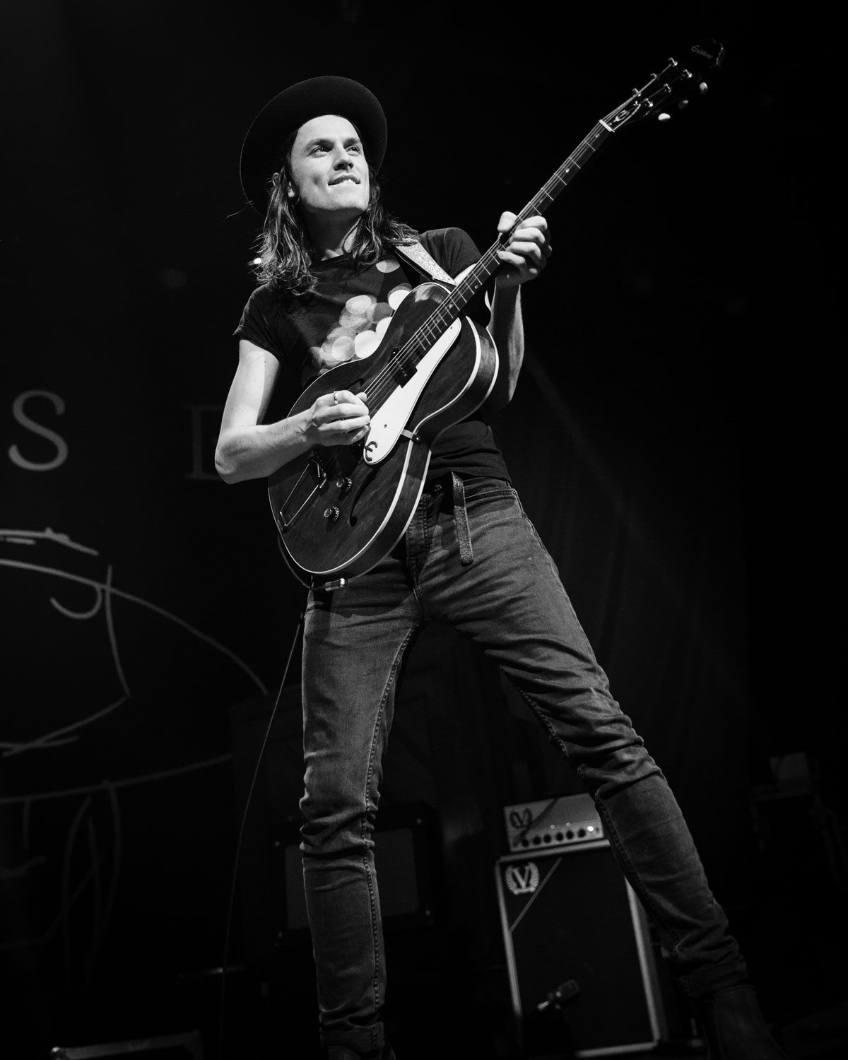James Bay shreds for Philly at the Fillmore on Nov. 13 - Magda Papaioannou